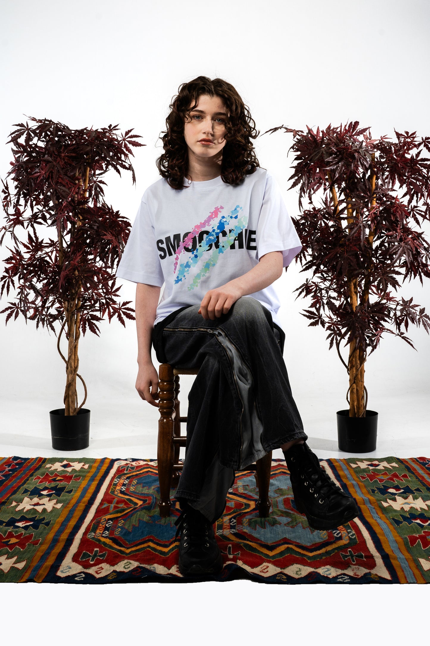 SMOOCHIE T-SHIRT